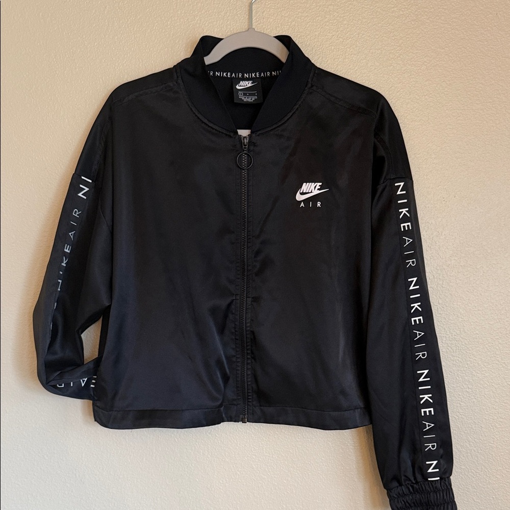 🖤Nike Sportswear Air Track Satin Jacket
